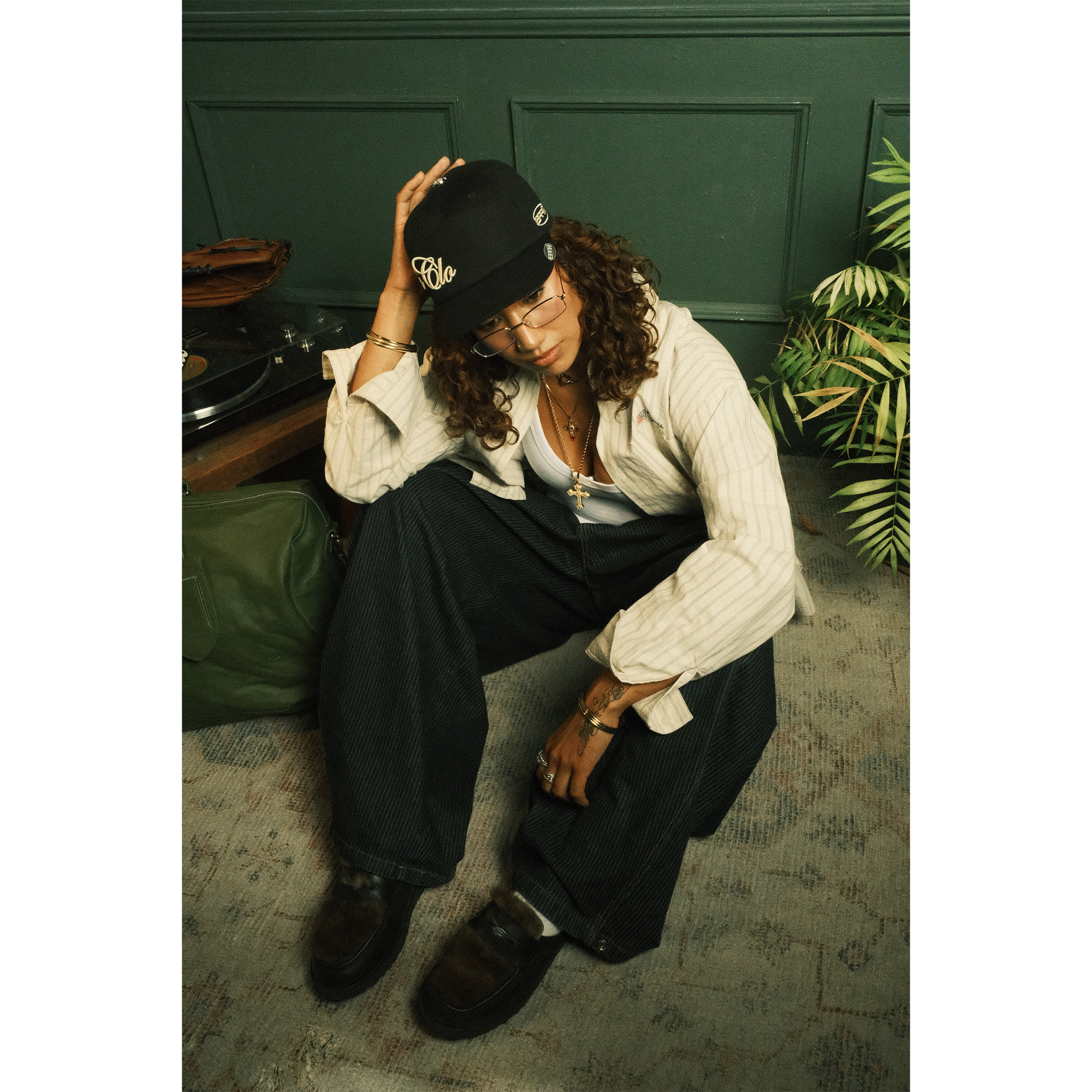 Fielders Script Hat - Black - Effn Clothing